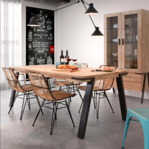 mesa disset multiusos y silla bibi con brazos ambiente