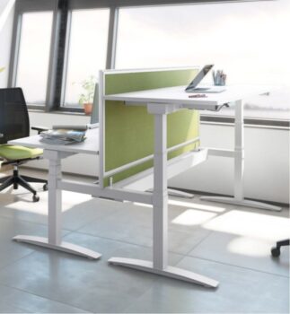 Mesa elevable tipo bench para trabajar a dos alturas distintas